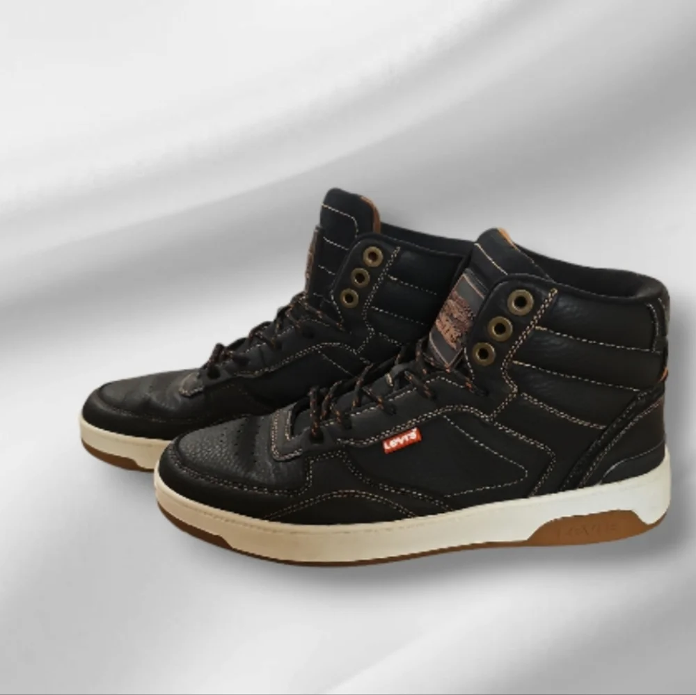 Levi's Mens / Boys 521 Mod Hi Oberyn Fashion Hightop Sneaker Shoe.